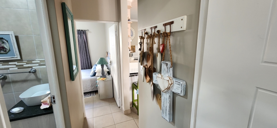 2 Bedroom Property for Sale in Dana Bay Western Cape